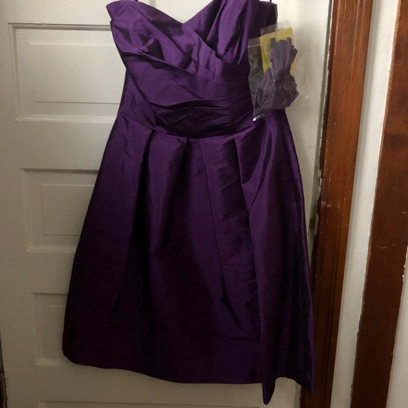 NWT Alfred Sung bridesmaid dress style D498 - Picture 2 of 5